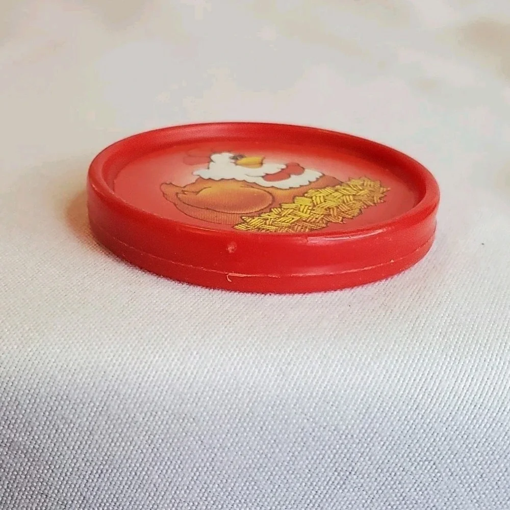 Fisher Price Barnyard Bingo 1994 Replacement Piece Red Chicken Coin Token Game